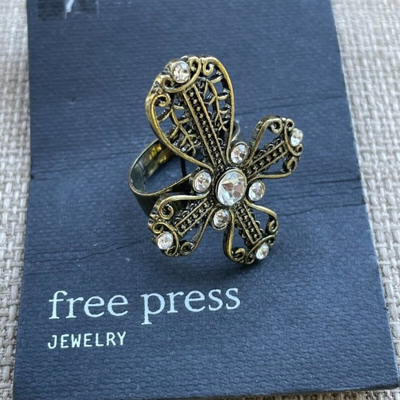 Free Press Women Rings Vintage Style Gold Tone Fashion Jewelry Crystal Accent 7 - Picture 1 of 12